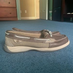 Dark brown Sperry. Size 8.